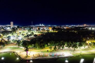 Furto de cabos compromete iluminação no Parque das Águas