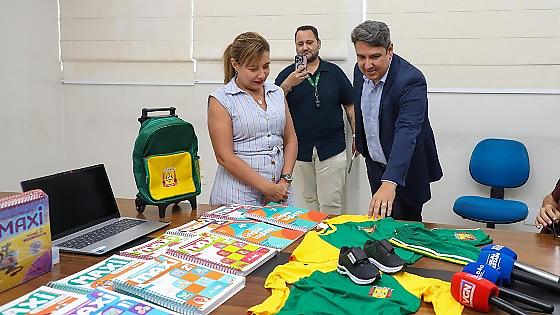 Flávia Moretti uniformes