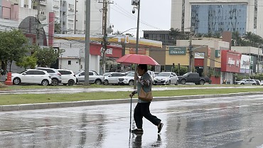 Mato Grosso entra em alerta para tempestades com ventos de até 100 km/h